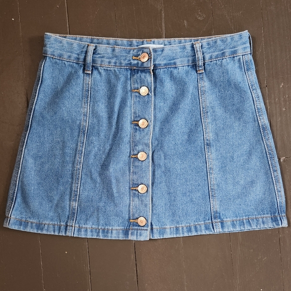Forever 21 Dresses & Skirts - Forever 21 Blue Denim Mini Skirt